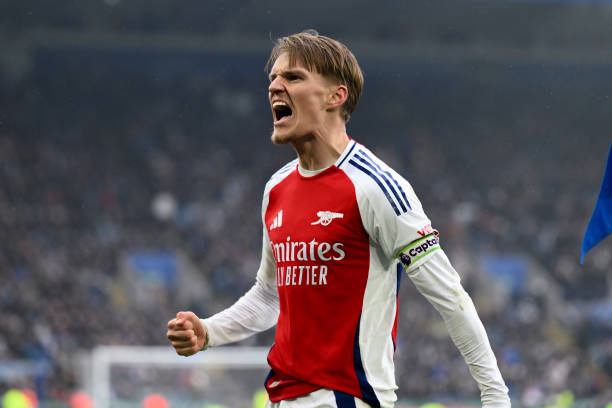 不仅帮助球 不仅帮助球