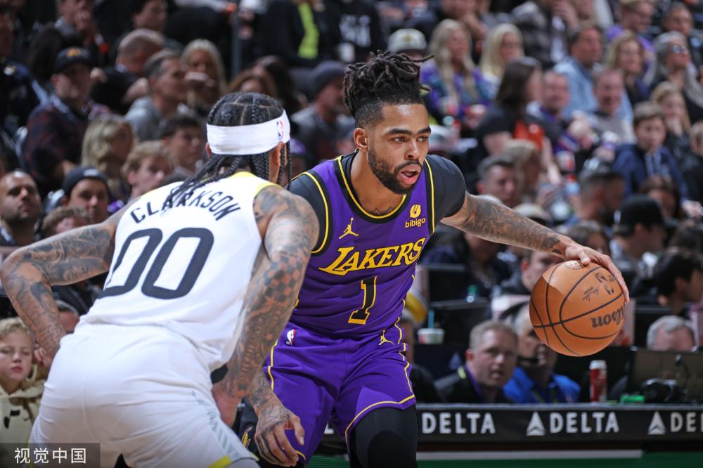 次展现了他 次展现了他